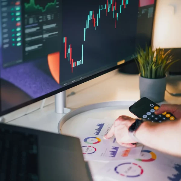 jakub-zerdzicki-d0_1CoAsDR0-unsplash